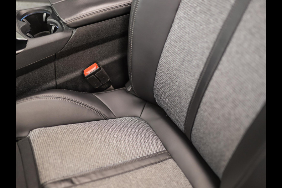 Peugeot 3008 1.5 BlueHDi Blue Lease Premium | Pano | Camera | Focal | Memory | Keyless