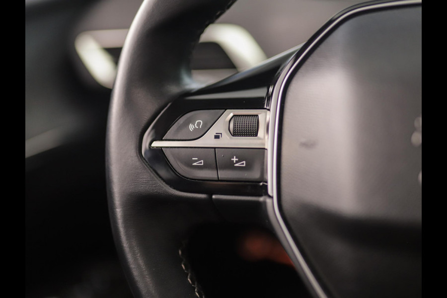 Peugeot 3008 1.5 BlueHDi Blue Lease Premium | Pano | Camera | Focal | Memory | Keyless