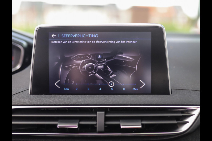 Peugeot 3008 1.5 BlueHDi Blue Lease Premium | Pano | Camera | Focal | Memory | Keyless