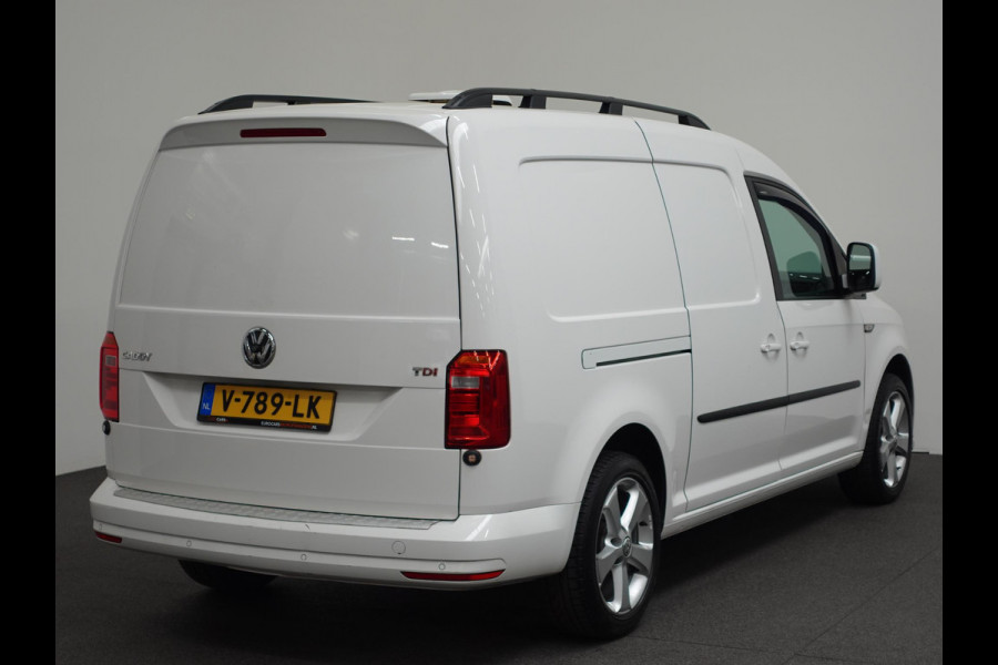 Volkswagen Caddy 150pk Automaat L2H1 Maxi Euro6 Parkeersensoren achter Cruise Control Airco 17"velgen Achterklep APK tot 04-2026