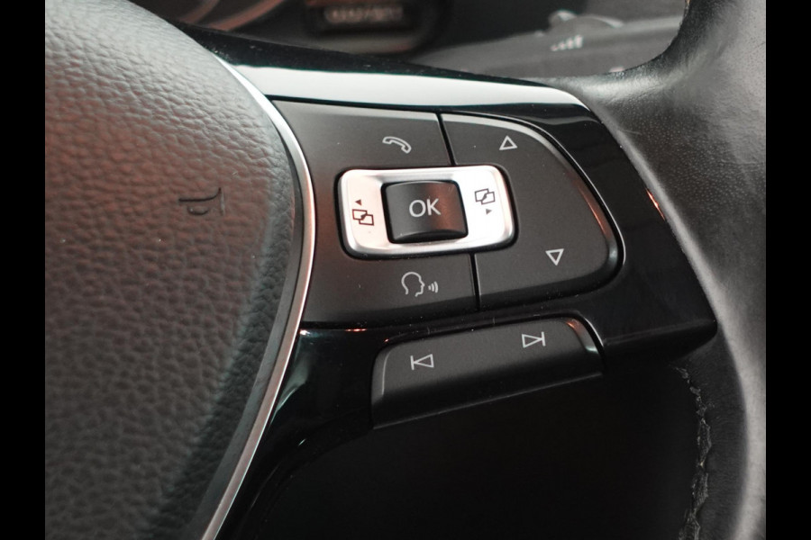 Volkswagen Caddy 150pk Automaat L2H1 Maxi Euro6 Parkeersensoren achter Cruise Control Airco 17"velgen Achterklep APK tot 04-2026