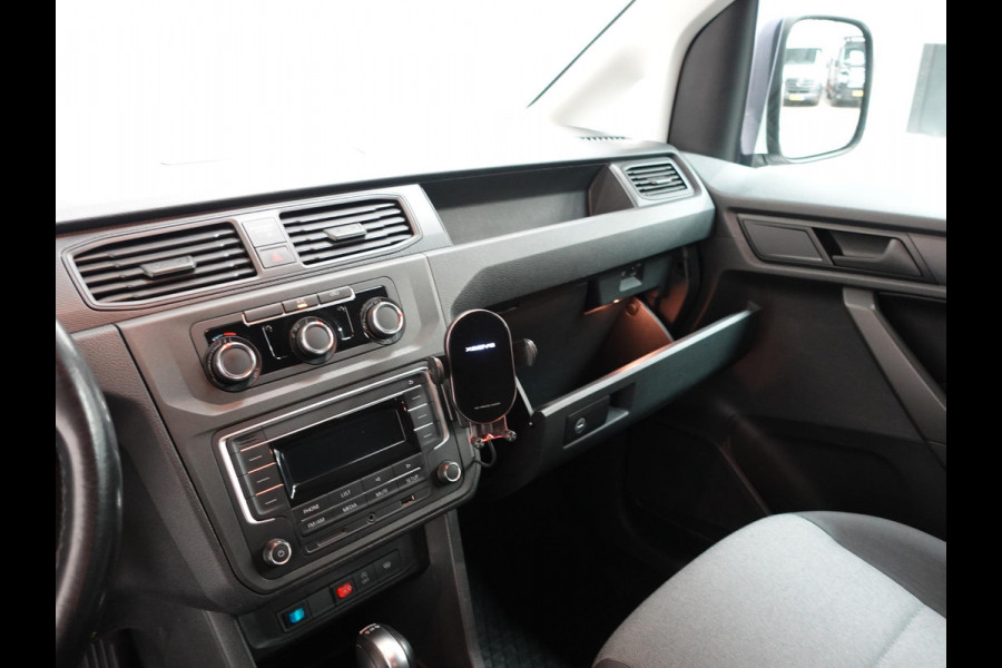 Volkswagen Caddy 150pk Automaat L2H1 Maxi Euro6 Parkeersensoren achter Cruise Control Airco 17"velgen Achterklep APK tot 04-2026