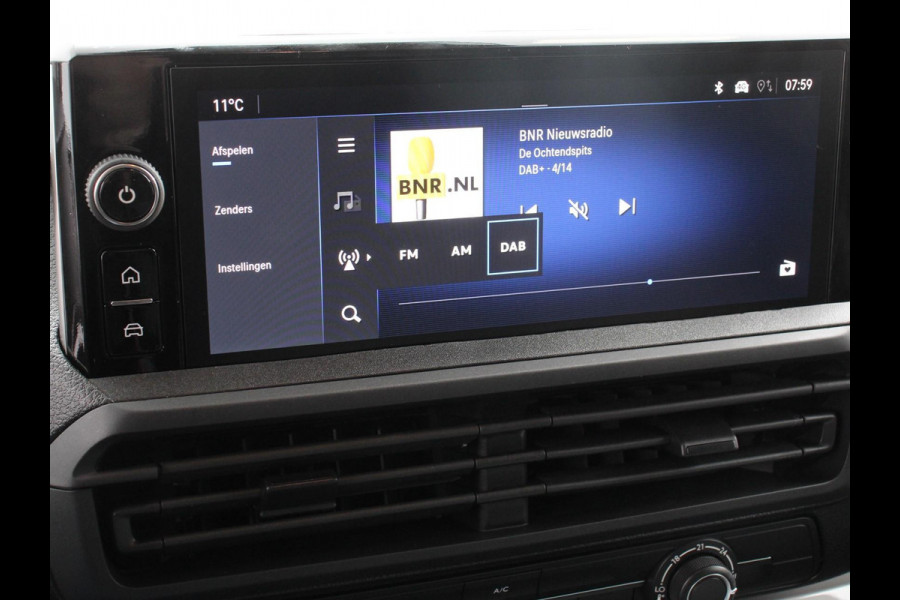 Opel Vivaro 2.0 BlueHDi 180PK L3 Automaat BPM VRIJ! Trekhaak Navigatie Apple Carplay / Android Auto Camera Parkeersensoren Cruise Control LED koplampen houten afwerking laadruimte