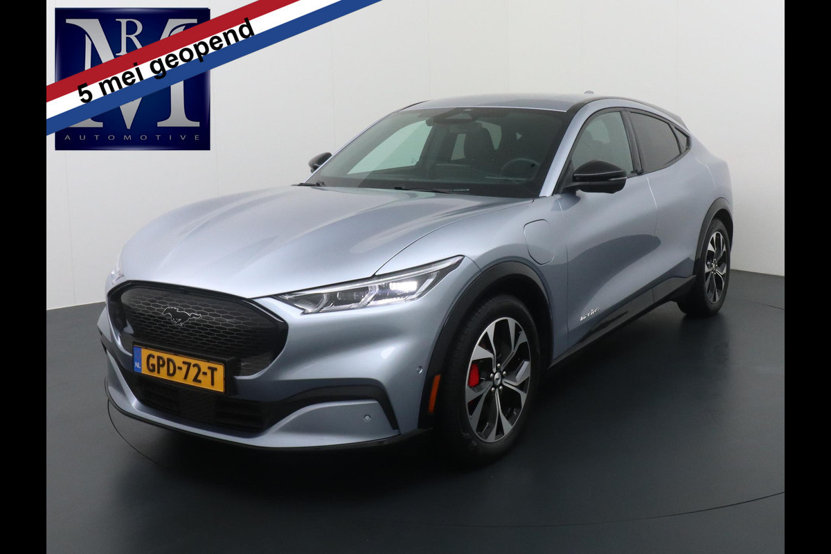 Ford Mustang Mach-E 75kWh AWD | TREKHAAK | STOEL + STUURVERWARMING | RIJKLAARPRIJS INCL. 12 MND. BOVAGGARANTIE Ford Mustang Mach-E 75kWh AWD | TREKHAAK | STOEL + STUURVERWARMING | RIJKLAARPRIJS INCL. 12 MND. BOVAGGARANTIE