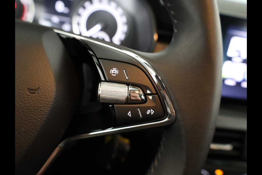 Škoda SCALA 1.0 TSI Ambition 110 pk | Verlengde garantie | Navigatie via App | Parkeersensoren achter | LED koplampen | Apple Carplay/Android Auto |