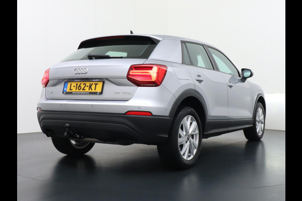 Audi Q2 35 TFSI S Edition TREKHAAK | LEDER | RIJKLAAR INCL. 12 MND. BOVAGGARANTIE