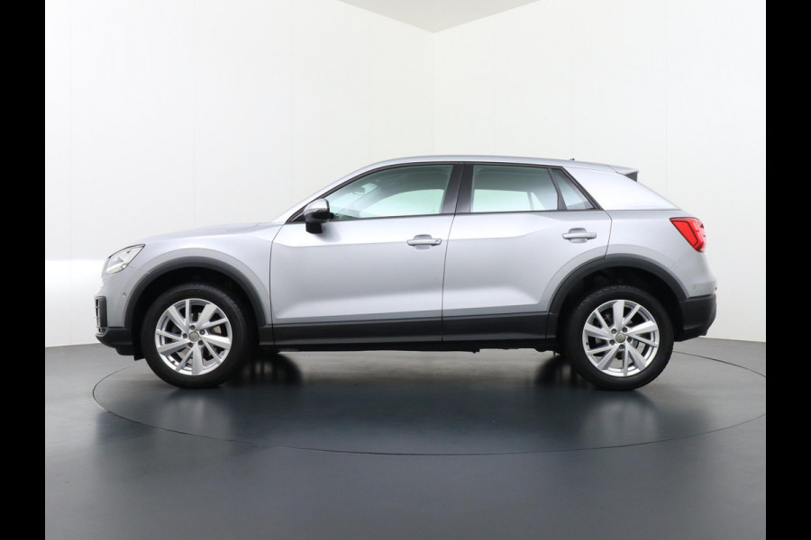 Audi Q2 35 TFSI S Edition TREKHAAK | LEDER | RIJKLAAR INCL. 12 MND. BOVAGGARANTIE
