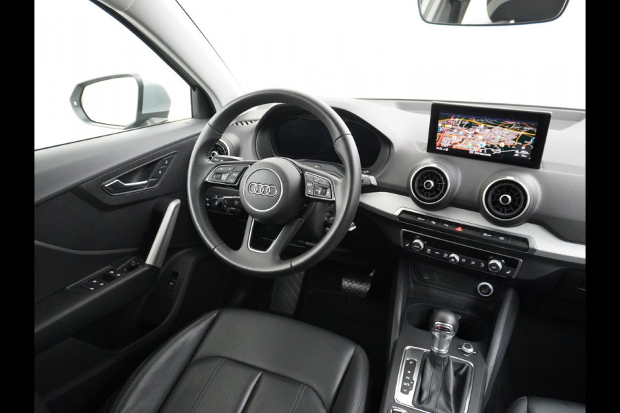 Audi Q2 35 TFSI S Edition TREKHAAK | LEDER | RIJKLAAR INCL. 12 MND. BOVAGGARANTIE