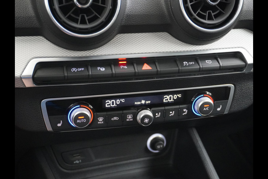 Audi Q2 35 TFSI S Edition TREKHAAK | LEDER | RIJKLAAR INCL. 12 MND. BOVAGGARANTIE