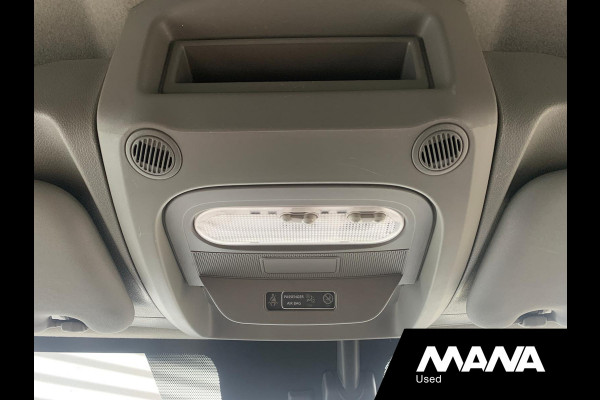 Renault Master T35 2.3 dCi 135 L2H2 Airco Cruise Sensoren LED 12V Navigatie Bijrijdersbank Bluetooth NAP