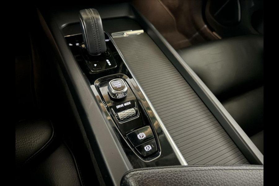 Volvo V60 2.0 B3 Business Pro Navi Autopilot Leer Trekh. NAP