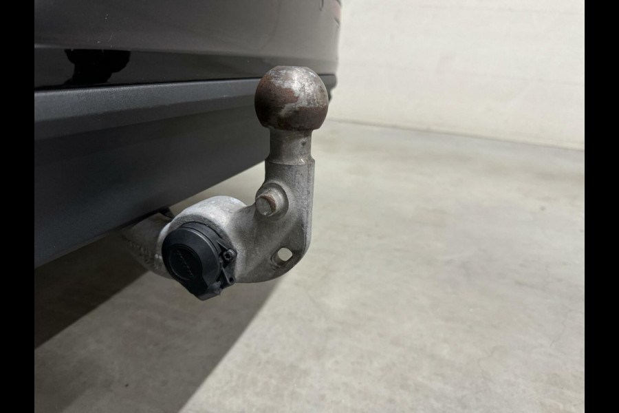 Volvo V60 2.0 B3 Business Pro Navi Autopilot Leer Trekh. NAP