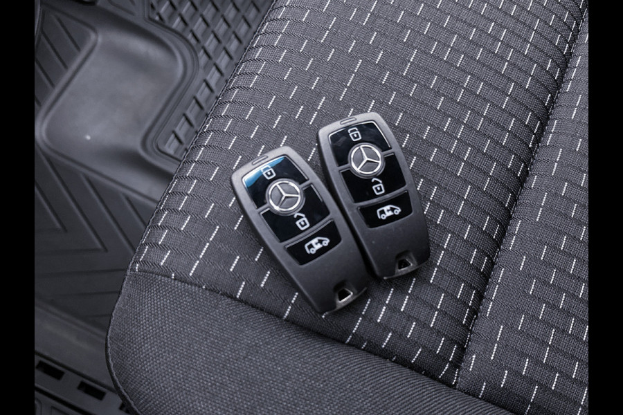 Mercedes-Benz Sprinter Sprinter 317 1.9 CDI L3H2 Elektrische schuifdeur Navigatie LED Achteruitrijcamera Betimmering Adaptieve Cruise Control