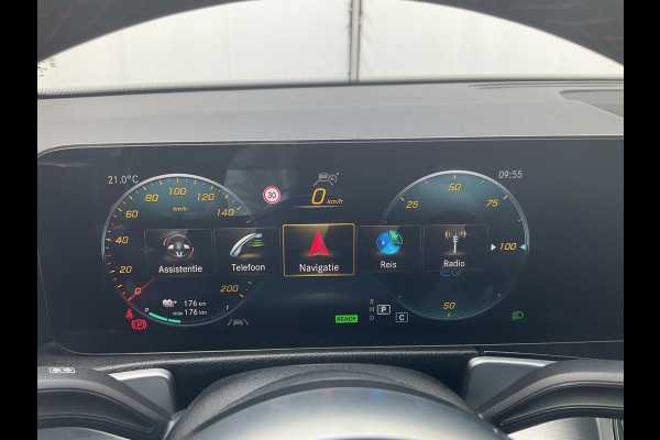 Mercedes-Benz EQB 300 4MATIC AMG Line 67 kWh Pano Adap.Cruise Sfeerverl Cam Compleet!