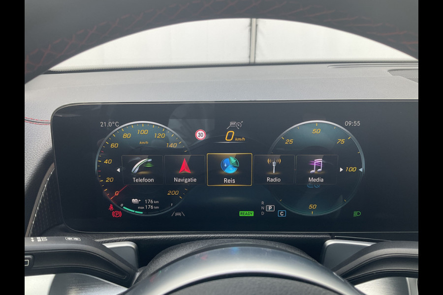 Mercedes-Benz EQB 300 4MATIC AMG Line 67 kWh Pano Adap.Cruise Sfeerverl Cam Compleet!