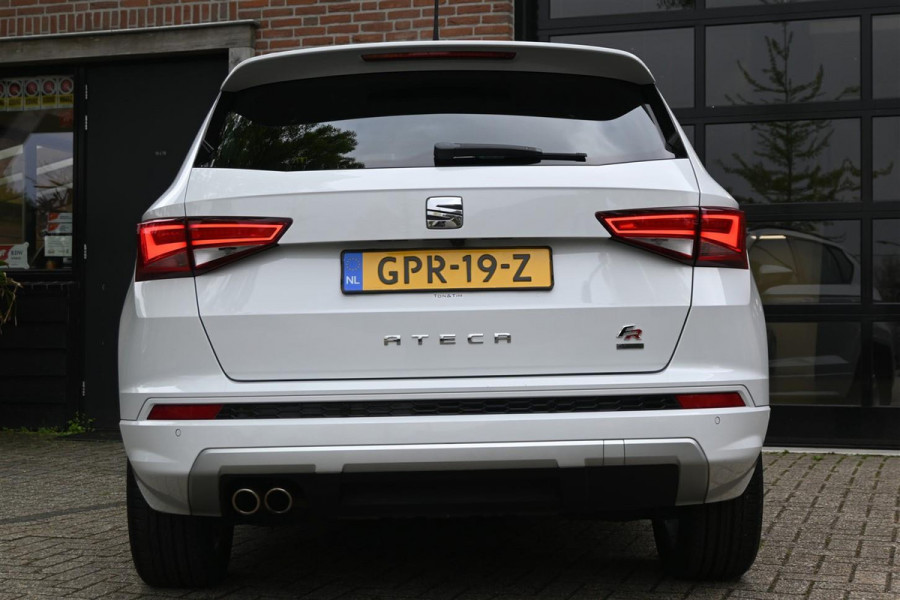 Seat Ateca 2.0 EcoTSI FR 4DRIVE Pano A.Cruise Cam 190PK ´17
