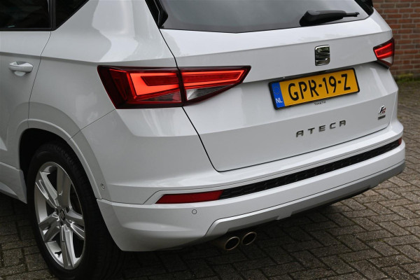 Seat Ateca 2.0 EcoTSI FR 4DRIVE Pano A.Cruise Cam 190PK ´17