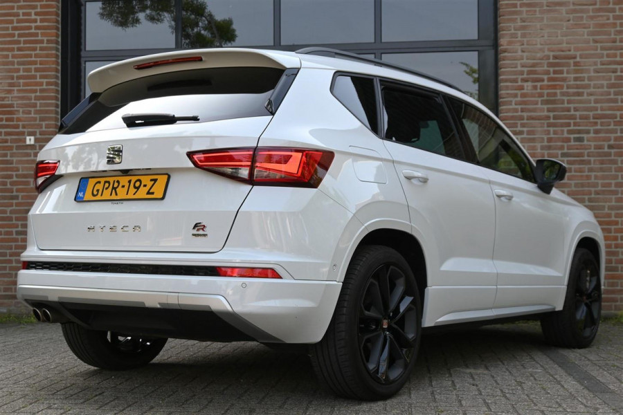 Seat Ateca 2.0 EcoTSI FR 4DRIVE Pano A.Cruise Cam 190PK ´17
