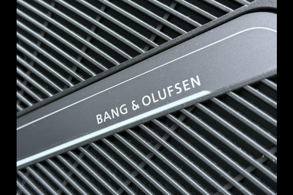Audi Q5 55 TFSI e quattro S-Line Competition Quantum Grijs|Pano|B&O|Memory|Matrix|21"|