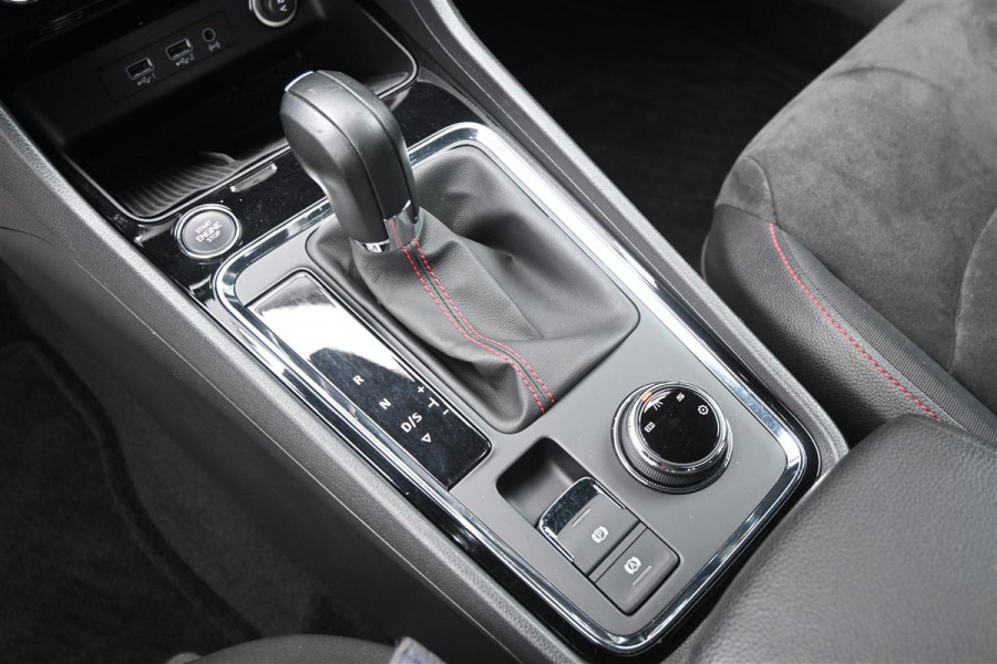 Seat Ateca 1.5 TSI FR Virtual A.Cruise BEATS Carplay CAM '18
