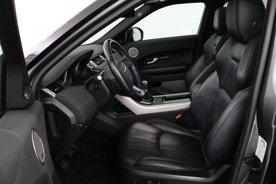 Land Rover Range Rover Evoque 2.0 TD4 SE | 2e eigenaar | Panoramadak | Leder | Stoelverwarming | 360 camera | Full LED | Carplay | Meridian Sound | Memory | Stuurverwarming | Keyless