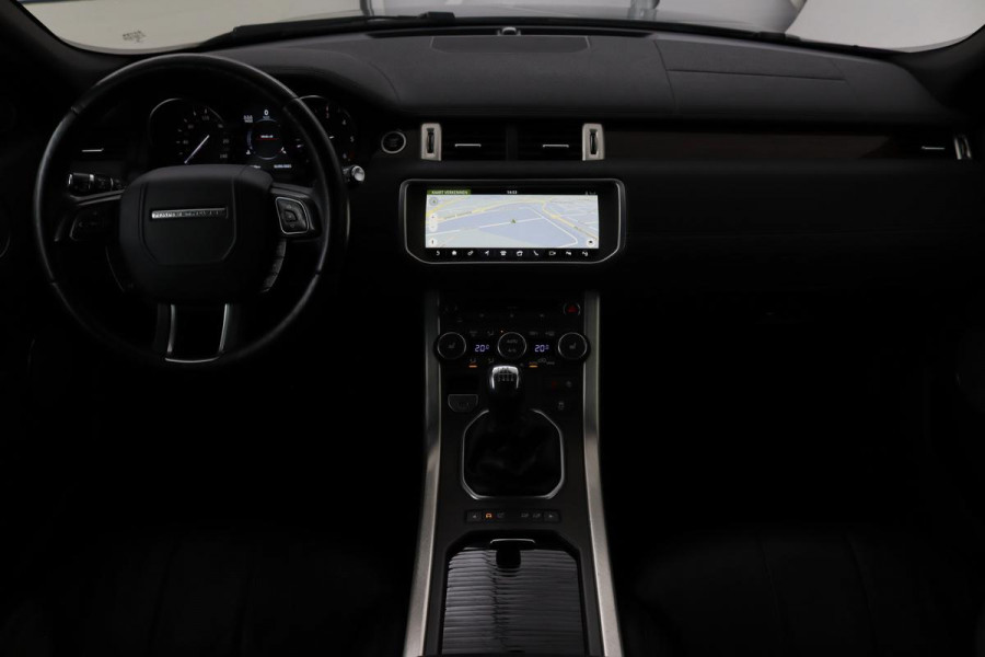 Land Rover Range Rover Evoque 2.0 TD4 SE | 2e eigenaar | Panoramadak | Leder | Stoelverwarming | 360 camera | Full LED | Carplay | Meridian Sound | Memory | Stuurverwarming | Keyless