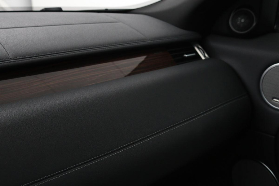 Land Rover Range Rover Evoque 2.0 TD4 SE | 2e eigenaar | Panoramadak | Leder | Stoelverwarming | 360 camera | Full LED | Carplay | Meridian Sound | Memory | Stuurverwarming | Keyless