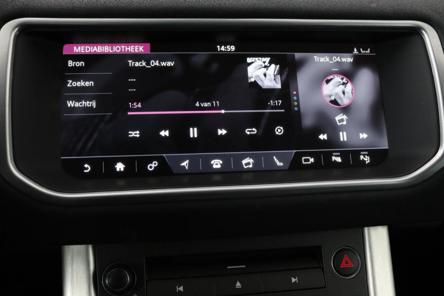 Land Rover Range Rover Evoque 2.0 TD4 SE | 2e eigenaar | Panoramadak | Leder | Stoelverwarming | 360 camera | Full LED | Carplay | Meridian Sound | Memory | Stuurverwarming | Keyless