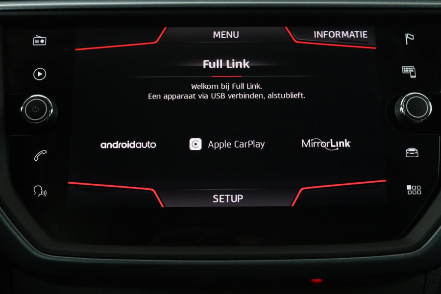 Seat Arona 1.0 TSI Style | Carplay | Climate control | Navigatie | Parkeerhulp | Cruise control | Bluetooth | Getint glas