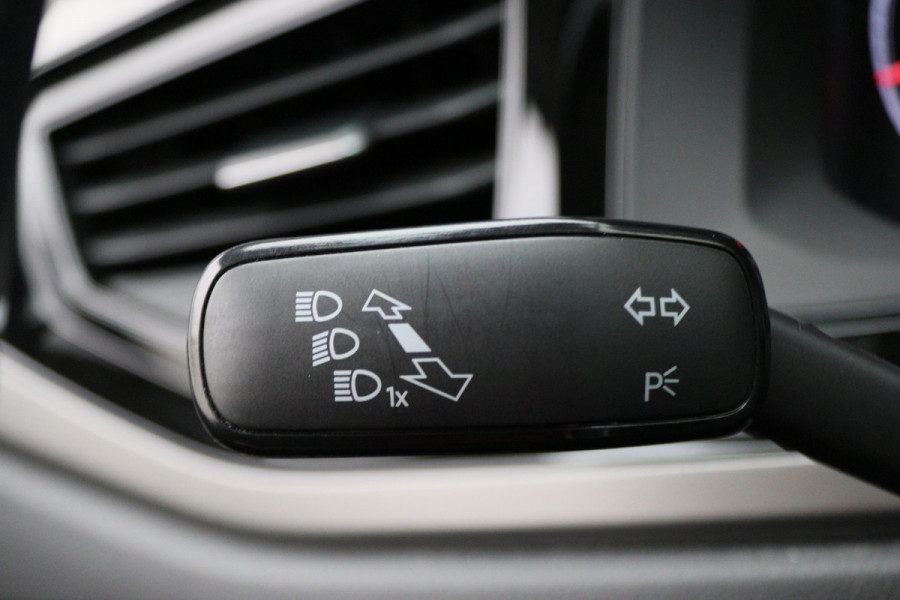 Volkswagen Polo 1.0 TSI Comfortline Apple Carplay, LED, Adapt. Cruise, Navigatie, Airco