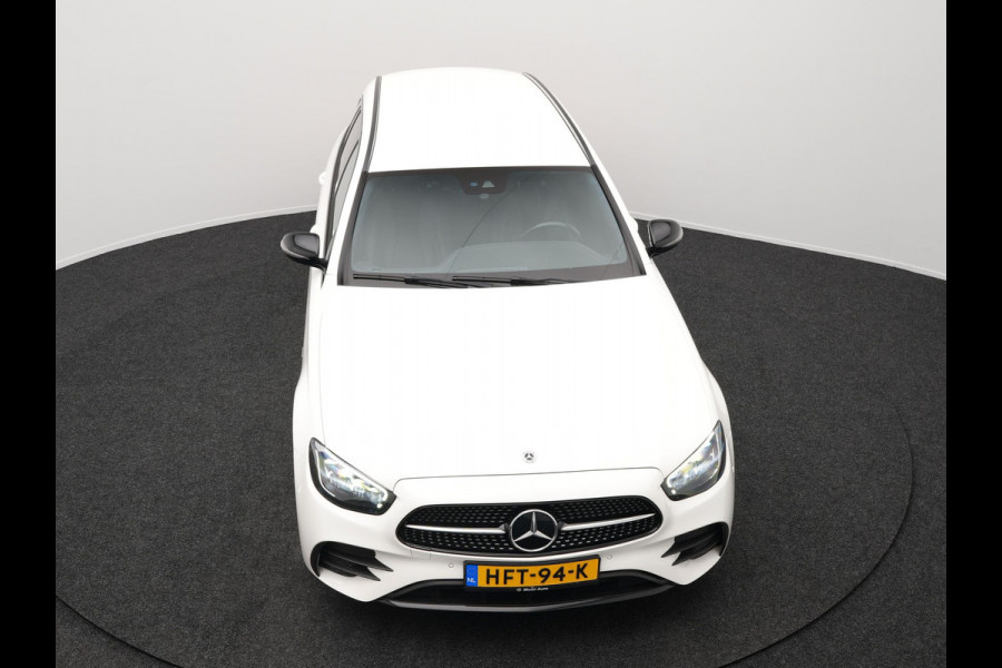 Mercedes-Benz E-Klasse Estate 300e AMG Plug In Hybrid 320pk Dealer O.H PHEV | Widescreen Navi | Sfeerverlichting | Night Pakket | Camera | Apple Carplay | Alcantara Sportstoelen Verwarmd | LED |