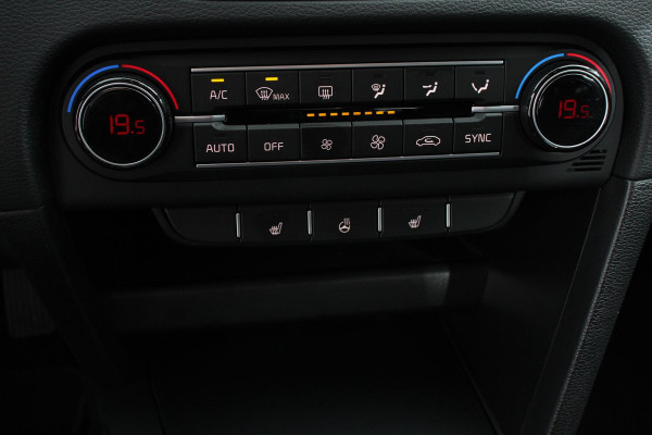 Kia Ceed Sportswagon 1.0 T-GDi Prestige Navigatie Apple Carplay/Android Auto Climate Control Camera Dab Cruise Control Lichtmetalen Velgen
