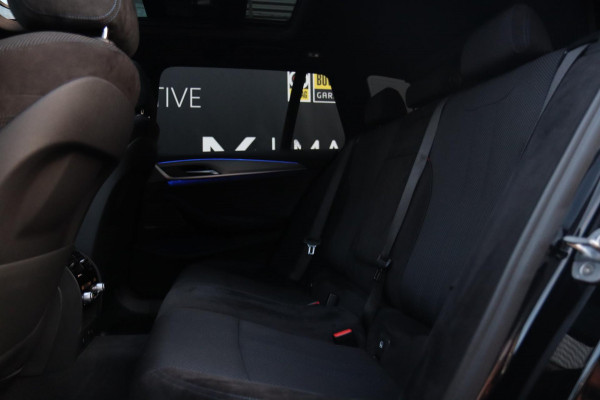BMW 5 Serie Touring 540i xDrive M Sport / PANODAK / Soft Close / CAMERA / HUD / H&K / KEYLESS