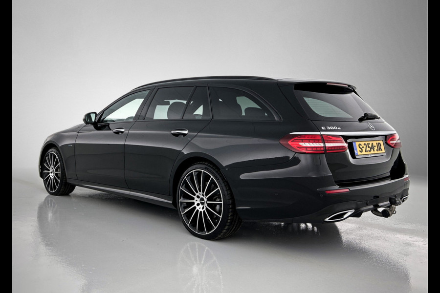 Mercedes-Benz E-Klasse Estate 300 e AMG Line | Panoramadak | Multispaaks lichtmetalen velgen | MBUX wide screen | Navigatie | Parking support | Inclusief 24 maanden MB Certified garantie voor Europa.
