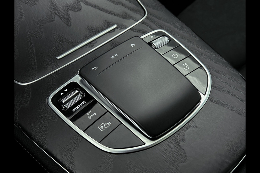 Mercedes-Benz E-Klasse Estate 300 e AMG Line | Panoramadak | Multispaaks lichtmetalen velgen | MBUX wide screen | Navigatie | Parking support | Inclusief 24 maanden MB Certified garantie voor Europa.