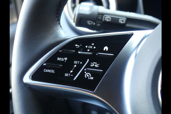 Mercedes-Benz Eqv 300 L2 90kWh Dubbel Cabine Leer/360 Camera/Stoelkoeling