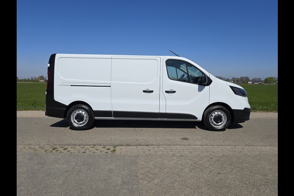 Renault Trafic 2.0 dCi T30 L2 H1 - Euro 6 - 130 Pk - Navi - ParkeerCamera - Airco