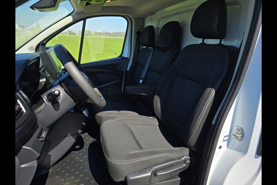 Renault Trafic 2.0 dCi T30 L2 H1 - Euro 6 - 130 Pk - Navi - ParkeerCamera - Airco