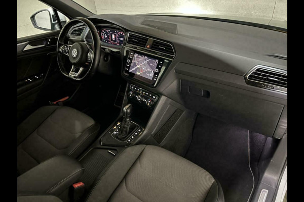 Volkswagen Tiguan 1.4 TSI ACT 2X R-Line Pano Virtual Trekh