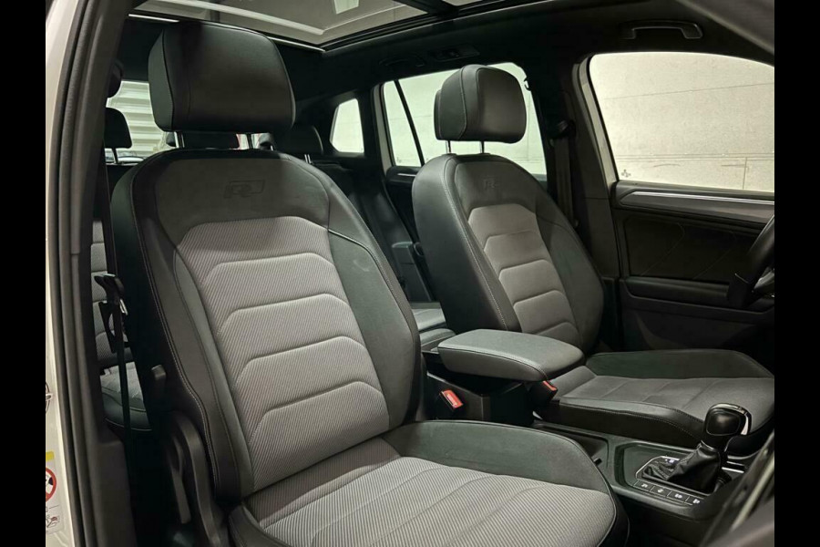 Volkswagen Tiguan 1.4 TSI ACT 2X R-Line Pano Virtual Trekh