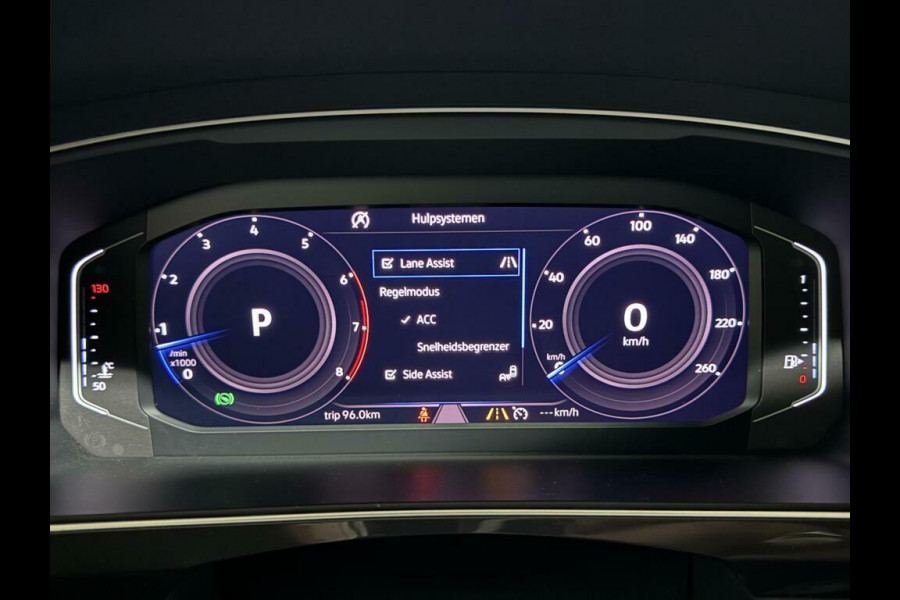 Volkswagen Tiguan 1.4 TSI ACT 2X R-Line Pano Virtual Trekh