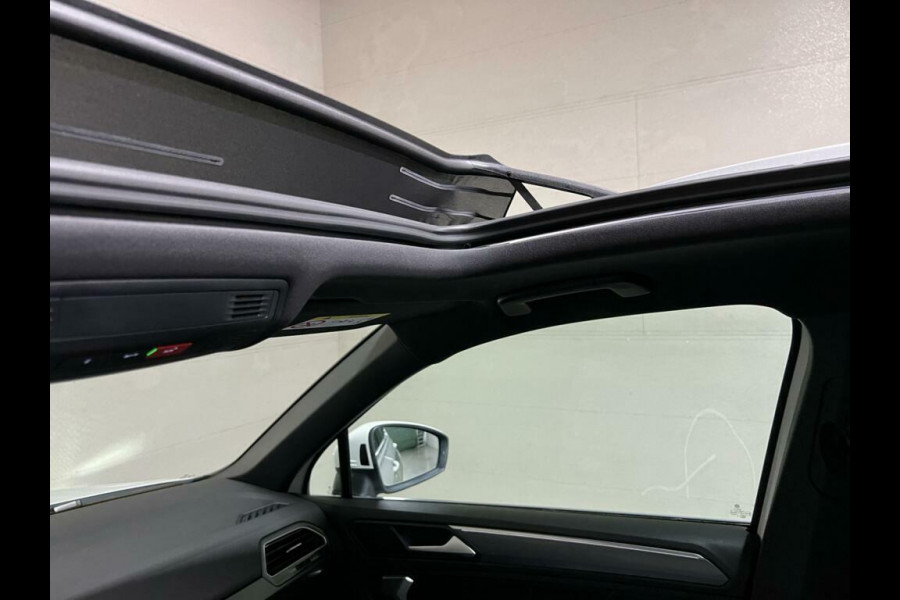 Volkswagen Tiguan 1.4 TSI ACT 2X R-Line Pano Virtual Trekh