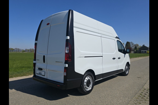 Renault Trafic 2.0 dCi 150 T29 L2 H2 Comfort - 150 Pk - Euro 6 - Airco - Cruise Control - Apple Carplay Android Auto