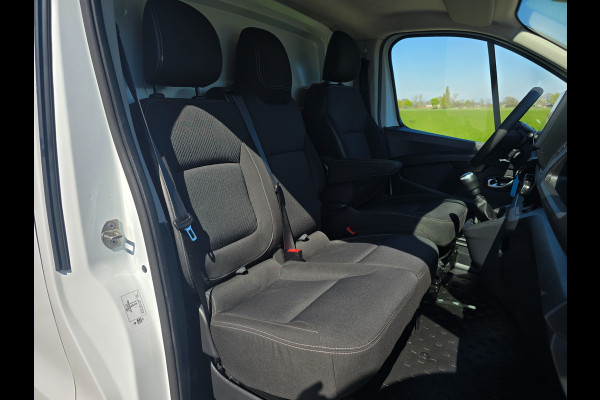 Renault Trafic 2.0 dCi 150 T29 L2 H2 Comfort - 150 Pk - Euro 6 - Airco - Cruise Control - Apple Carplay Android Auto