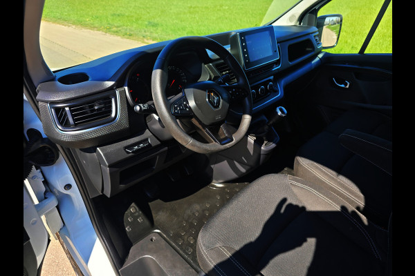 Renault Trafic 2.0 dCi 150 T29 L2 H2 Comfort - 150 Pk - Euro 6 - Airco - Cruise Control - Apple Carplay Android Auto