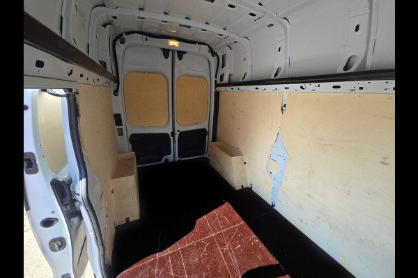 Renault Trafic 2.0 dCi 150 T29 L2 H2 Comfort - 150 Pk - Euro 6 - Airco - Cruise Control - Apple Carplay Android Auto