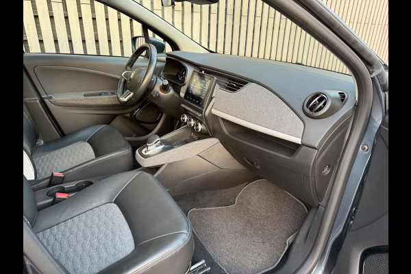 Renault ZOE R110 Life 52 kWh Camera / Led / Navigatie