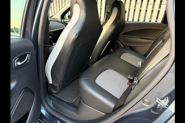 Renault ZOE R110 Life 52 kWh Camera / Led / Navigatie