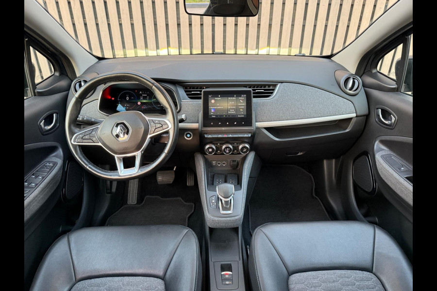 Renault ZOE R110 Life 52 kWh Camera / Led / Navigatie