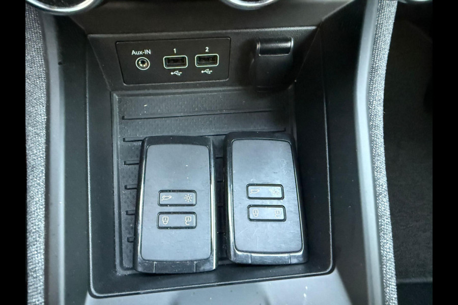 Renault ZOE R110 Life 52 kWh Camera / Led / Navigatie